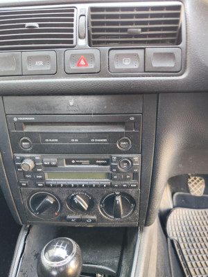 SISTEMA AUDIO / RADIO CD