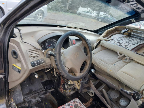 HYUNDAI TUCSON (JM) — vehículo donante para recambios 