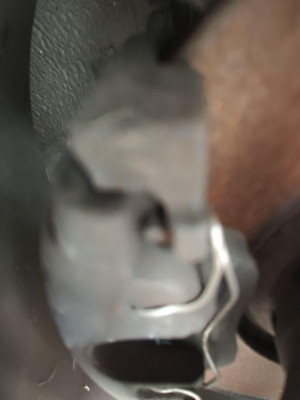 PINZA DE FRENO DELANTERA DERECHA