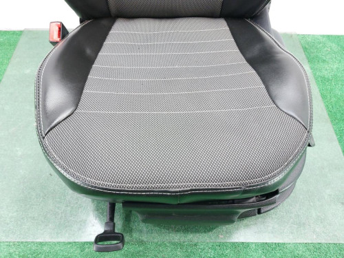 ASIENTO DELANTERO IZQUIERDO Volkswagen POLO V (6R1) 