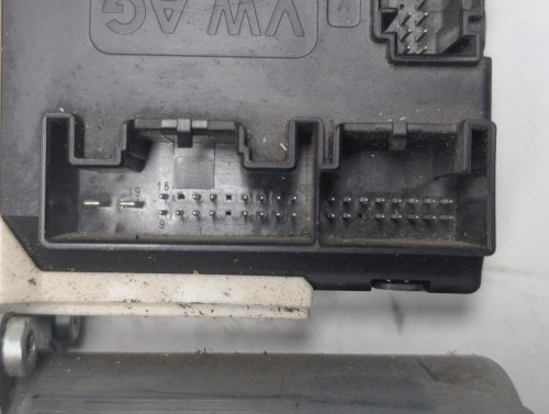 MOTOR ELEVALUNAS DELANTERO IZQUIERDO Seat LEON (1P1) 