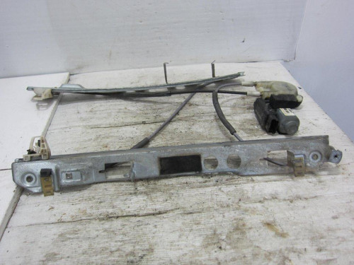  ELEVALUNAS DELANTERO IZQUIERDO Renault MEGANE II BERLINA 5P 