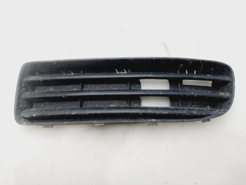 REJILLA PARAGOLPES DELANTERO Skoda OCTAVIA BERLINA (1U2) 