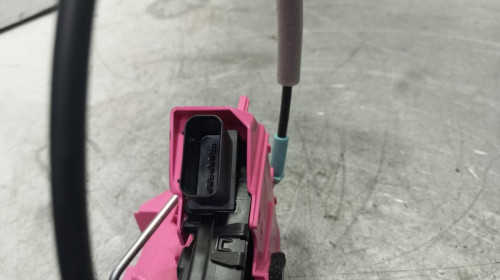 CERRADURA PUERTA DELANTERA DERECHA HYUNDAI TUCSON (NX) 
