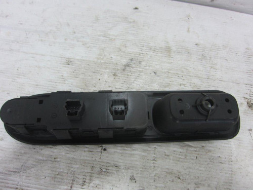 MANDO ELEVALUNAS DELANTERO IZQUIERDO Peugeot 407 