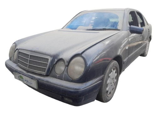 MERCEDES-BENZ CLASE E (BM 210) BERLINA — vehículo donante para recambios 