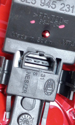 PILOTO TRASERO IZQUIERDO INTERIOR