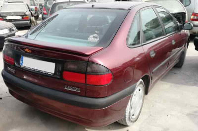 RENAULT LAGUNA (B56)