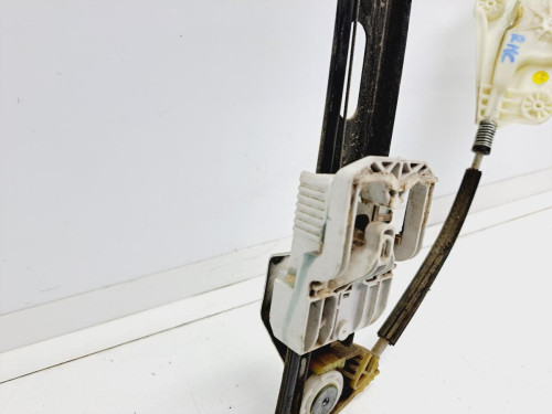 ELEVALUNAS DELANTERO IZQUIERDO Seat LEON (5F1) 