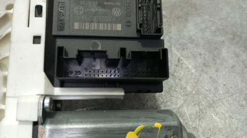 MOTOR ELEVALUNAS DELANTERO IZQUIERDO, SEAT, LEON (1P1)