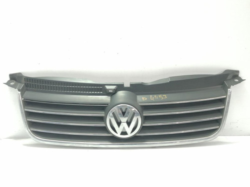  REJILLA DELANTERA VOLKSWAGEN PASSAT BERLINA (3B3) 