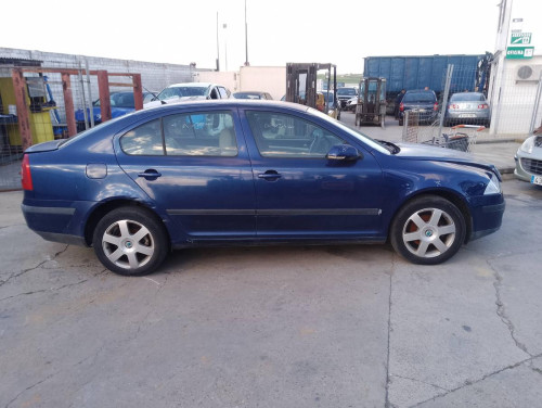  SKODA OCTAVIA BERLINA (1Z3) 