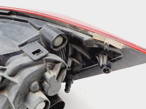 PILOTO TRASERO IZQUIERDO Seat LEON ST 5F8 