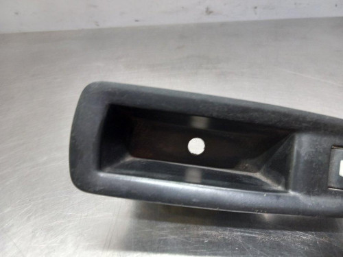MANDO ELEVALUNAS TRASERO IZQUIERDO Citroen C4 BERLINA 