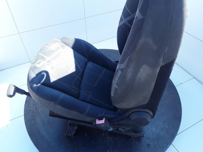ASIENTO DELANTERO DERECHO