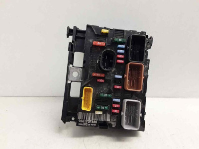 CAJA RELES / FUSIBLES, Citroen, C4 BERLINA