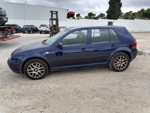 VOLKSWAGEN GOLF IV BERLINA (1J1)(10.1997) — автомобиль-донор на запчасти 