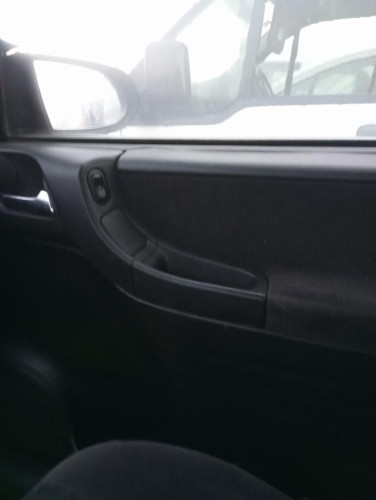 ELEVALUNAS DELANTERO DERECHO Opel ZAFIRA A 