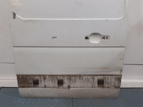  PUERTA LATERAL CORREDERA DERECHA RENAULT MASTER III VOLQUETE 