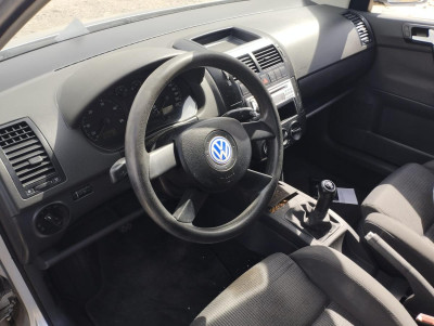 VOLKSWAGEN POLO IV (9N1)