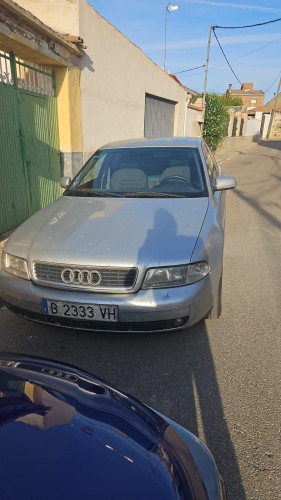 AUDI A4 BERLINA (B5) — автомобиль-донор на запчасти 