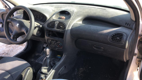 PEUGEOT 206 — автомобиль-донор на запчасти 