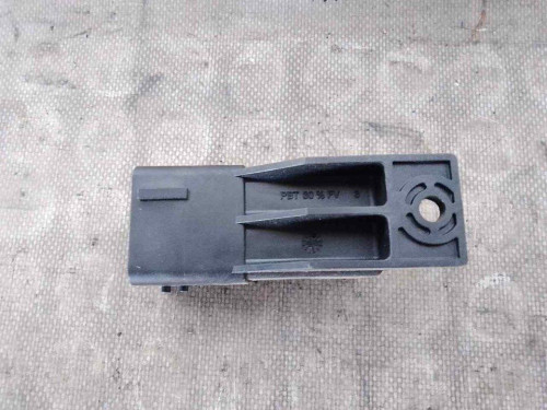 CAJA PRECALENTAMIENTO Peugeot 407 