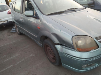REFUERZO PARAGOLPES DELANTERO