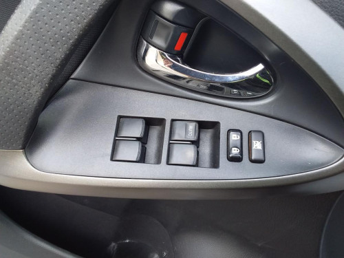 MANDO ELEVALUNAS DELANTERO IZQUIERDO Toyota RAV4 (A3) 