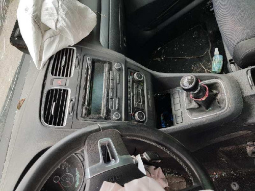 VOLKSWAGEN GOLF VI (5K1)(10.2008) — vehículo donante para recambios 
