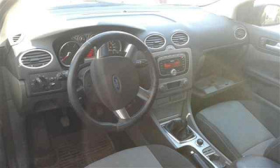 FORD FOCUS BERLINA (CB4)