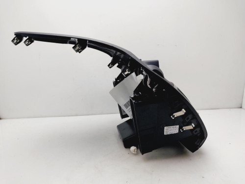 CONSOLA CENTRAL Ford TOURNEO CONNECT (CHC) 