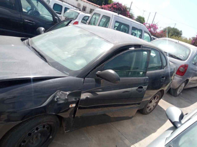 SEAT CORDOBA BERLINA (6L2)