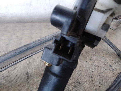 ELEVALUNAS DELANTERO DERECHO CHRYSLER VOYAGER GS 
