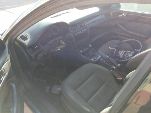  Audi A6 Berlina (4B2)(1997->) SIN IDENTIFICAR 