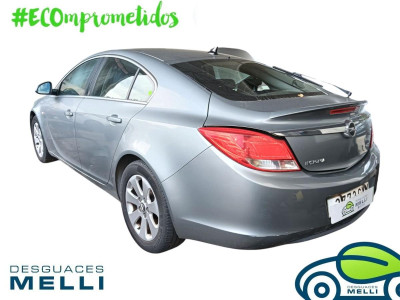 OPEL INSIGNIA BERLINA