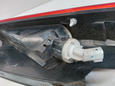 PILOTO TRASERO DERECHO, FORD, FOCUS BERLINA (CAP)