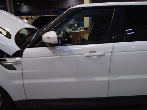 PUERTA DELANTERA IZQUIERDA Land Rover RANGE ROVER SPORT 