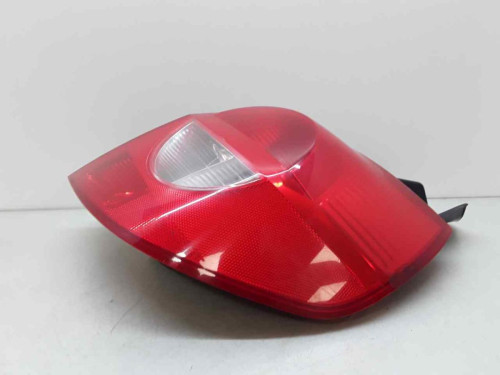PILOTO TRASERO DERECHO RENAULT CLIO III 