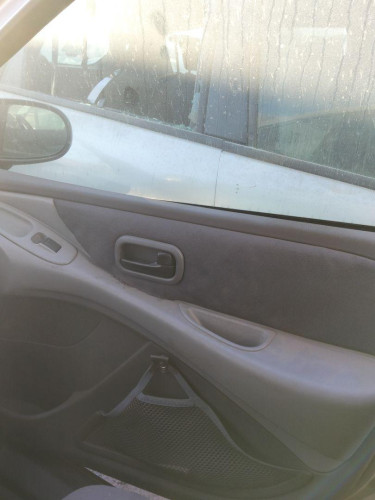 GUARNECIDO PUERTA DELANTERA DERECHA NISSAN ALMERA TINO (V10M) 