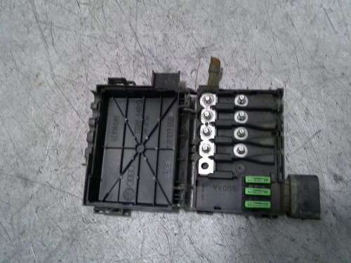 CAJA RELES / FUSIBLES AUDI A3 (8L) 