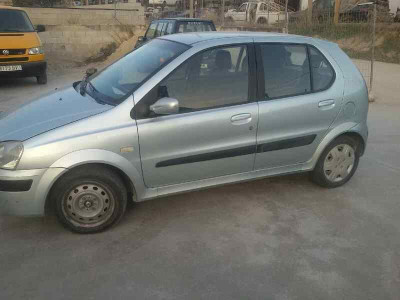 TATA INDICA (1998)