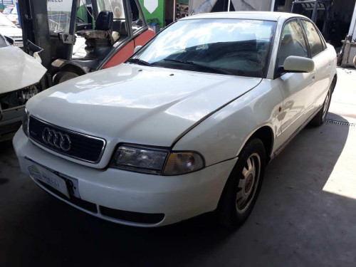 AUDI A4 BERLINA (B5) 