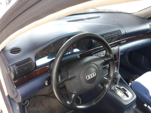  AUDI A4 BERLINA (B5) 