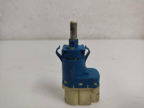  INTERRUPTOR Ford FOCUS BERLINA (CAP) 