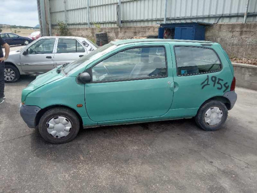  RENAULT TWINGO I (C06) 