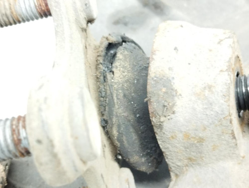 MANGUETA DELANTERA IZQUIERDA Volkswagen JETTA V (1K2) 