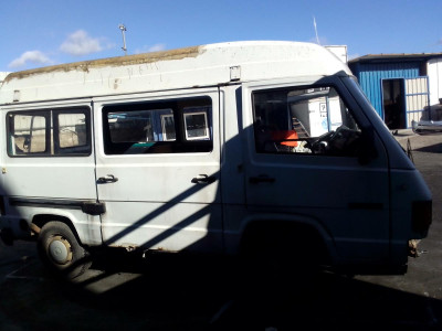 MERCEDES-BENZ MB 100 D CAMIÓN (631)(1987)