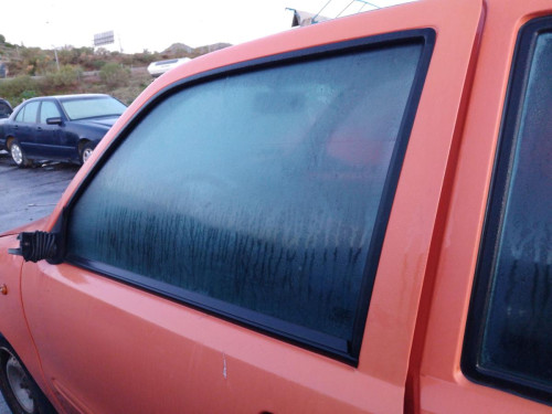 LUNA DELANTERA IZQUIERDA used