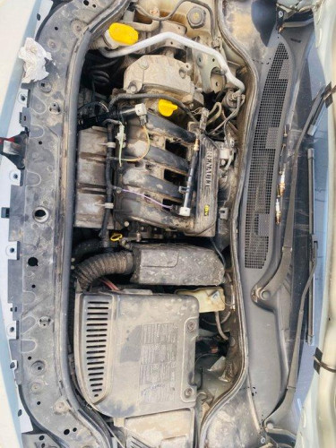  RENAULT MEGANE II CLASSIC BERLINA 